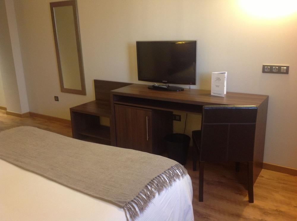 Hotel Pago Del Olivo Симанкас Екстериор снимка