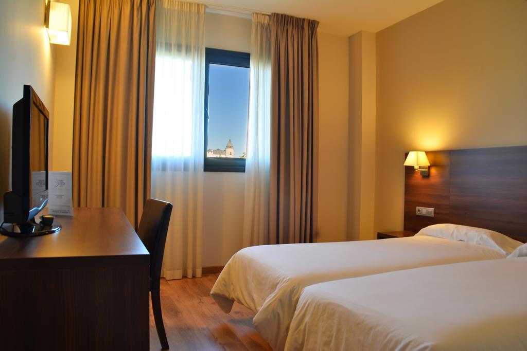Hotel Pago Del Olivo Симанкас Екстериор снимка